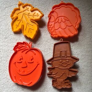 Vintage Hallmark Thanksgiving Fall Holiday Plastic Cookie Cutters Lot of 4